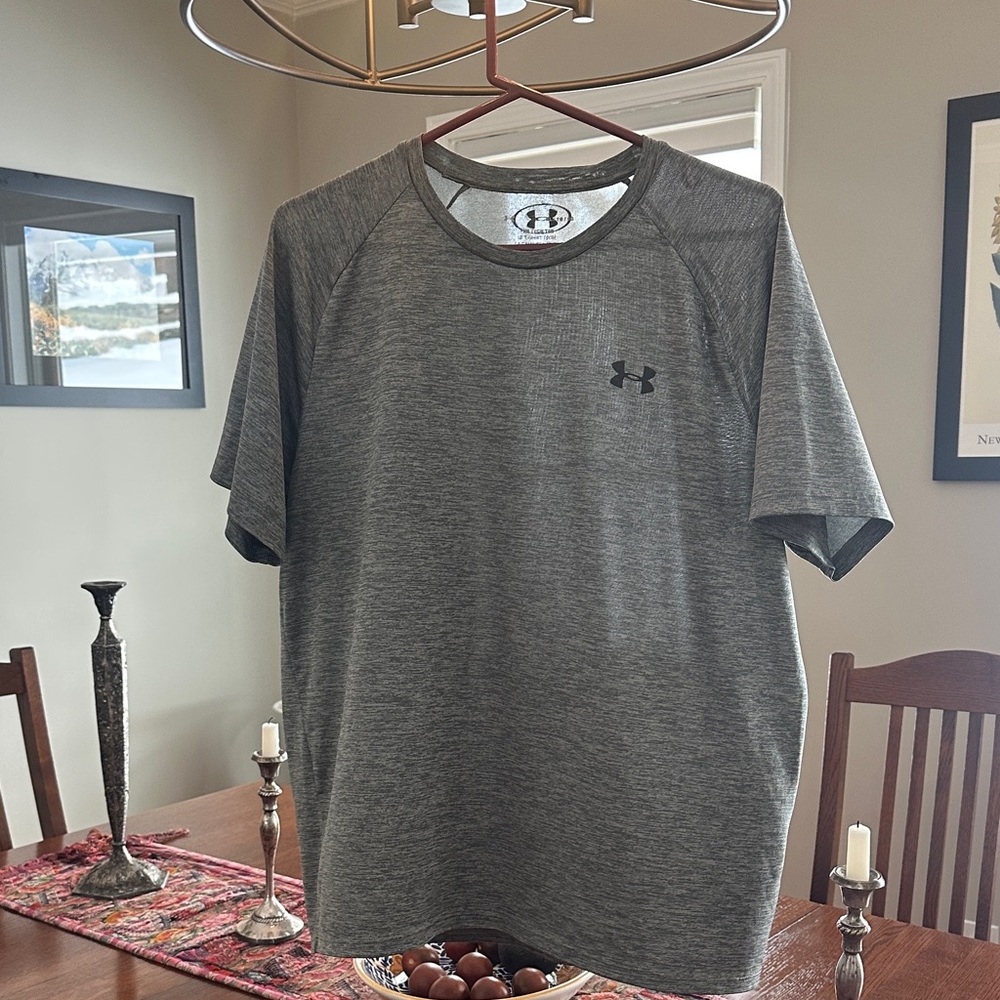 Under Armour Men's Charcoal Short Sleeve Tee